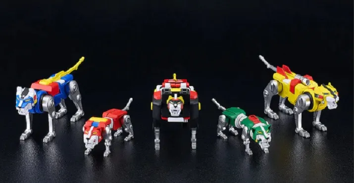 VOLTRON: DEFENDER OF THE UNIVERSE MODEROID ACTION FIGURE VOLTRON LION FORCE 20 CM